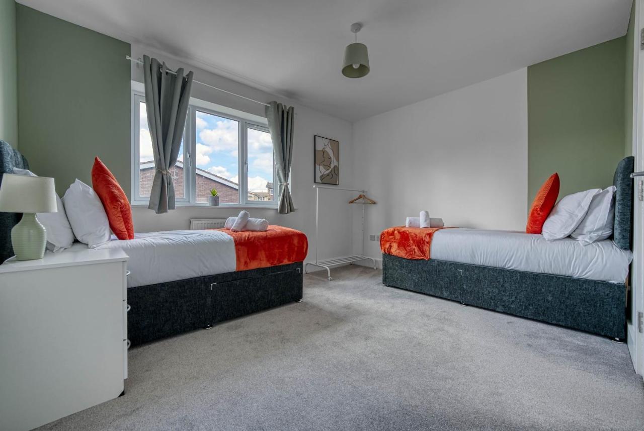 Luxurious Birmingham Home Private Parking Wifi - Near To Nec And Qeh Екстериор снимка